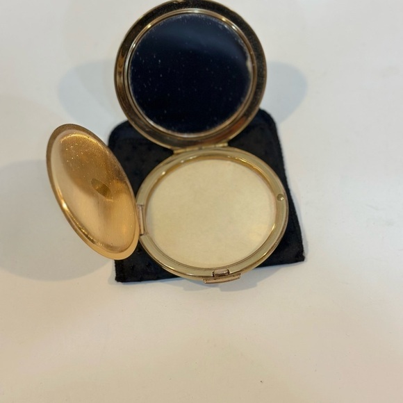 Vintage Stratton England Gold Tone Compact Enamel Ladybug Mirror - Picture 5 of 6